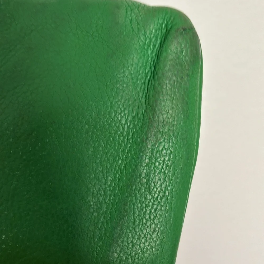 Coach Green Leather Wristlet - Picture 4 of 7